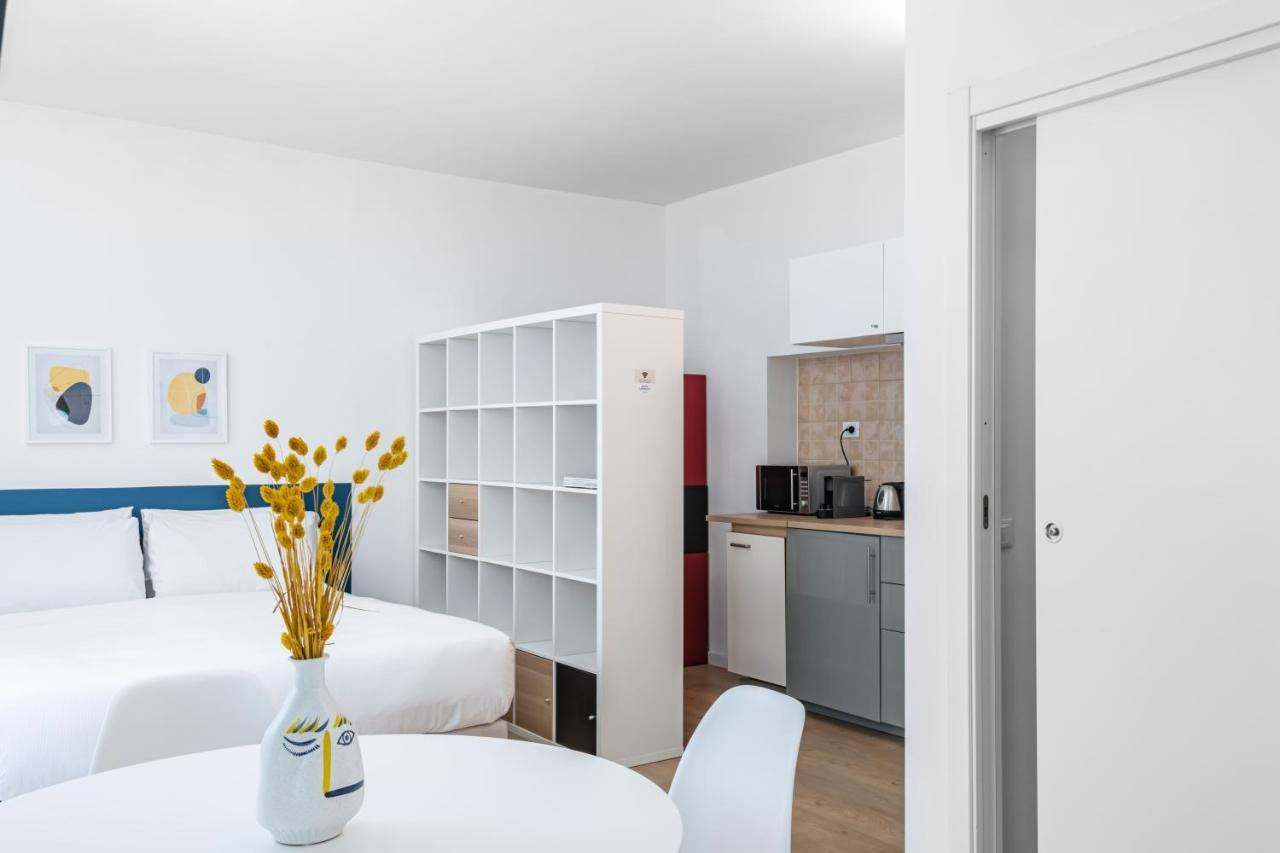 Relstay - Porta Romana - Large Studio Milaan Buitenkant foto